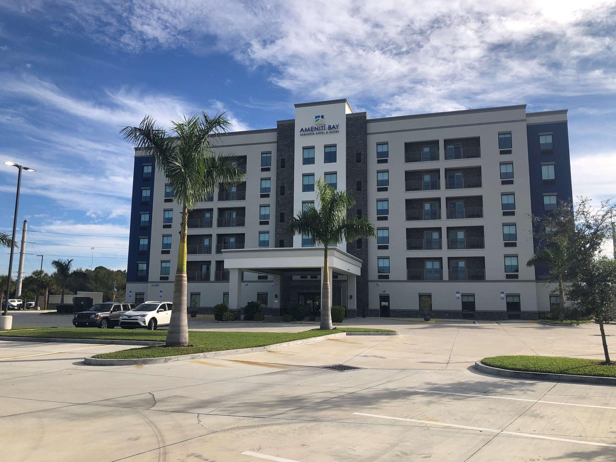 Ameniti Bay - Best Western Signature Collection Fruitville Esterno foto