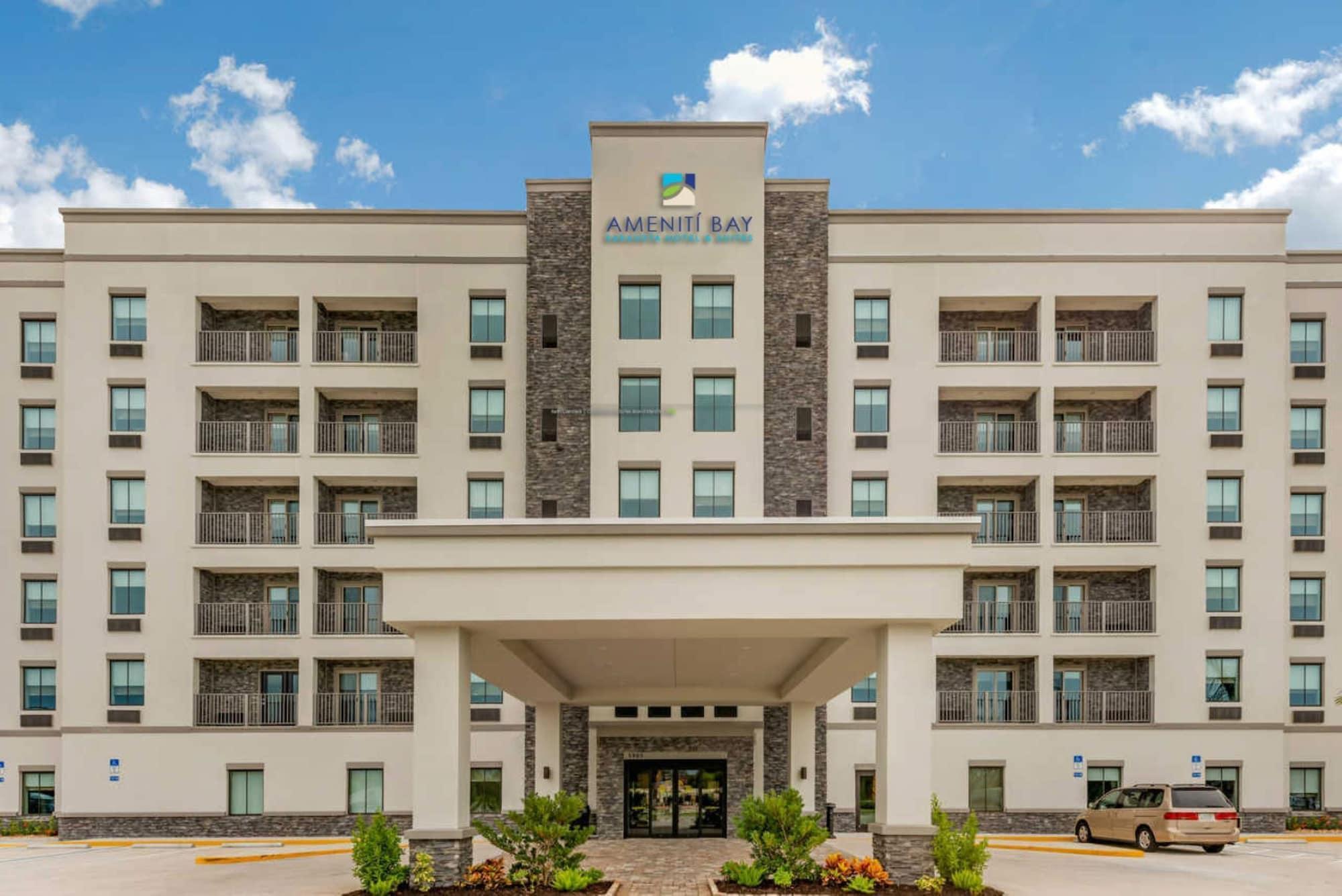 Ameniti Bay - Best Western Signature Collection Fruitville Esterno foto